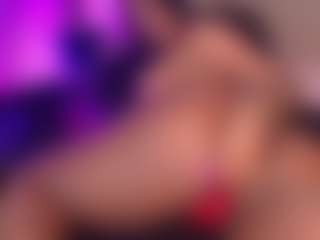 Live cam show with britannyebony - Ebony on Camsoda | colombia