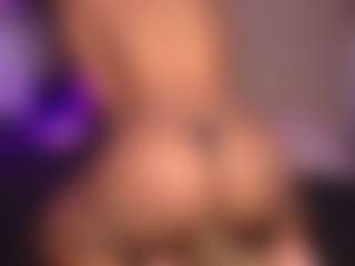 britannyebony's Live Sex Cam Show