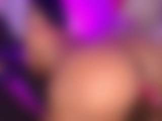 Live cam show with britannyebony - Ebony College on 1on1-livenow