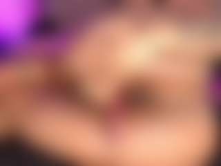 Live cam show with britannyebony - French on CamClone | colombia
