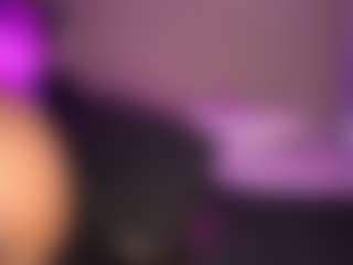 Live cam show with britannyebony - Ebony on friskycurves.com | colombia