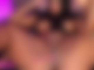 britannyebony's Live Sex Cam Show