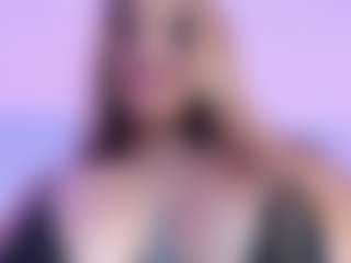 Live cam show with viiooleet - Striptease Teen (18+) on 1on1-livenow