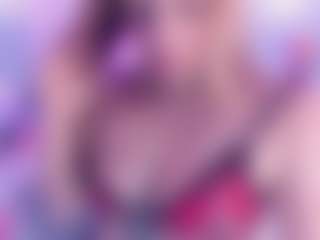 Live-Cam-Show mit viiooleet - Double Penetration auf Camsoda