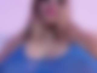 Live cam show with viiooleet - Blonde Hair Shaved Pussy on TeamSkeetLive