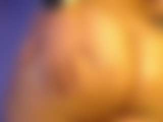 khloesmalls's Live Sex Cam Show