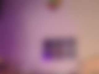 khloesmalls's Live Sex Cam Show