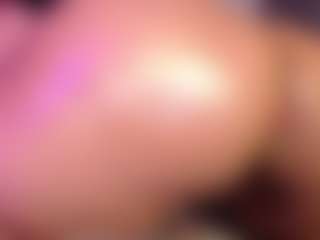 khloesmalls's Live Sex Cam Show