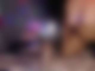 khloesmalls's Live Sex Cam Show