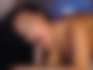 khloesmalls's Live Sex Cam Show