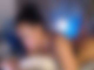 khloesmalls's Live Sex Cam Show