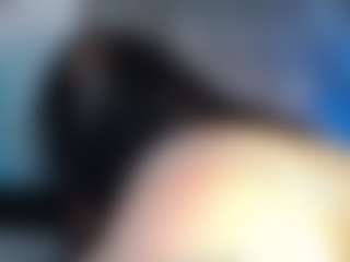 khloesmalls's Live Sex Cam Show