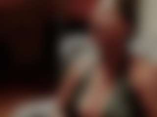 Live cam show with Mistress Supreme - Ebony Fetish on live.xbliss.ai