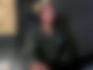 Live cam show with connywells - Ebony on Cam Slut | colombia