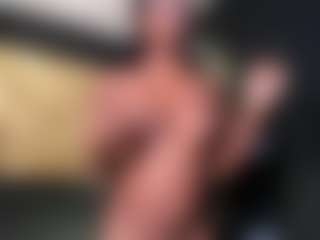 Live cam show with connywells - Queen on justonemore.cc