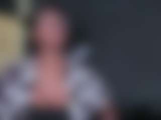 Live cam show with connywells - Oil on SinfulBabes