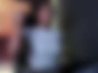 Live cam show with connywells - Slimthick on Mixed Magazine Live