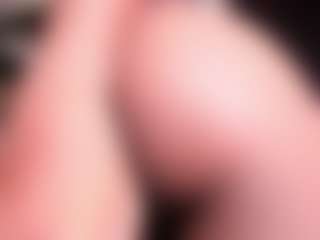Live cam show with connywells - Slimthick on madthumbs