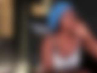 Live cam show with connywells - Black College on Streamer API