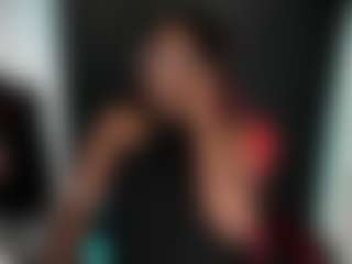 Live cam show with connywells - Black Petite on Milfs Live