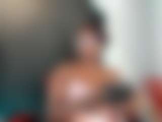 Live cam show with connywells - Normal on Camsoda