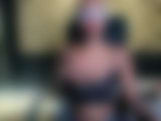 Live cam show with connywells - Body Massage on friskycurves.com