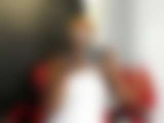 Live-Cam-Show mit connywells - Body Massage auf Camsoda