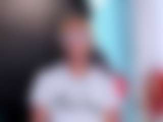 Spettacolo in cam dal vivo con connywells - Black Small Tits su Camsoda