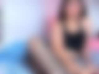 Live cam show with Carolinasweet33 - Fingering MILF on Camsoda