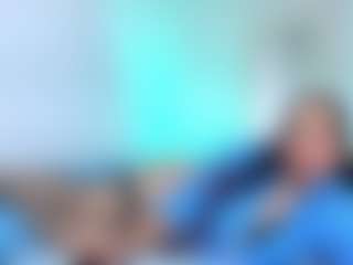 Carolinasweet33's Live Sex Cam Show
