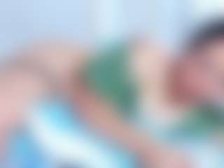 Carolinasweet33's Live Sex Cam Show