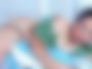 Carolinasweet33's Live Sex Cam Show