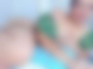 Carolinasweet33's Live Sex Cam Show