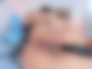 Show in cam erotica live di Carolinasweet33