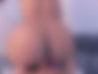 Live cam show with Hanna Cupper - Full Nudity on galaxygirlnitro.com
