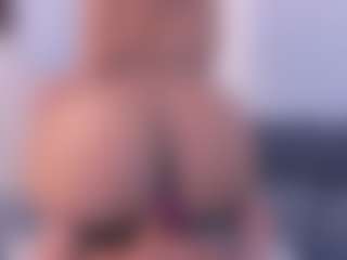 Hanna Cupper's Live Sex Cam Show