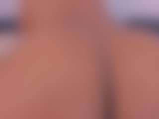 Live cam show with Hanna Cupper - HD on Camsoda