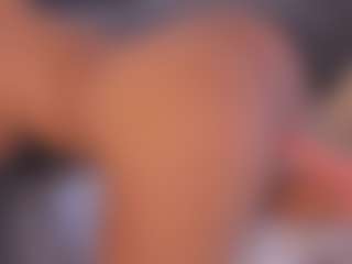 Live cam show with Hanna Cupper - Blowjob on luckytryst.com