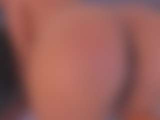 Live cam show with Hanna Cupper - Oil on PervPlay.com