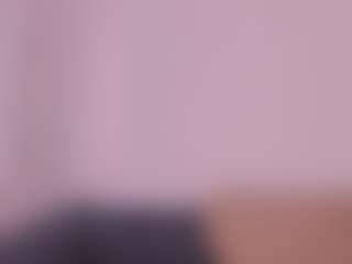 Live cam show with Hanna Cupper - Fingers on instabang