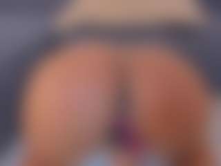 Hanna Cupper's Live Sex Cam Show