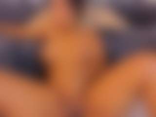 Hanna Cupper's Live Sex Cam Show