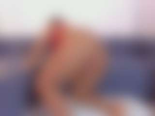 Live cam show with Hanna Cupper - Fuck Machine on AdultVida.com