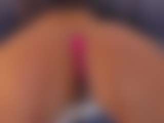 Hanna Cupper's Live Sex Cam Show