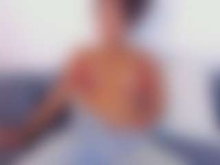 Live cam show with Hanna Cupper - Full Nudity on Cam Slut