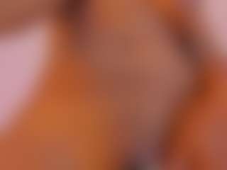 Live cam show with Hanna Cupper - Orgasm on Camming Site