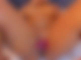 Hanna Cupper's Live Sex Cam Show