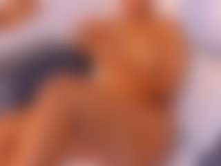 Live cam show with Hanna Cupper - Thick on testsause.com