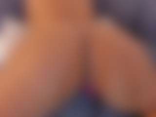Hanna Cupper's Live Sex Cam Show