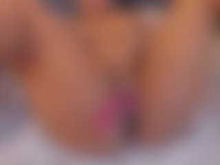 Hanna Cupper's Live Sex Cam Show